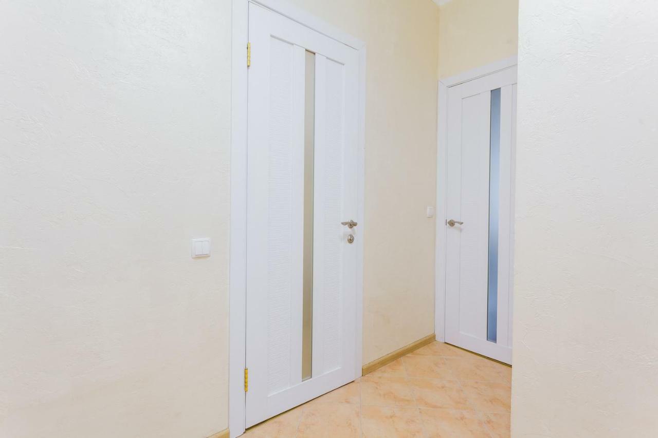 Business Class Apartment At Lomonosova Kiev Eksteriør billede