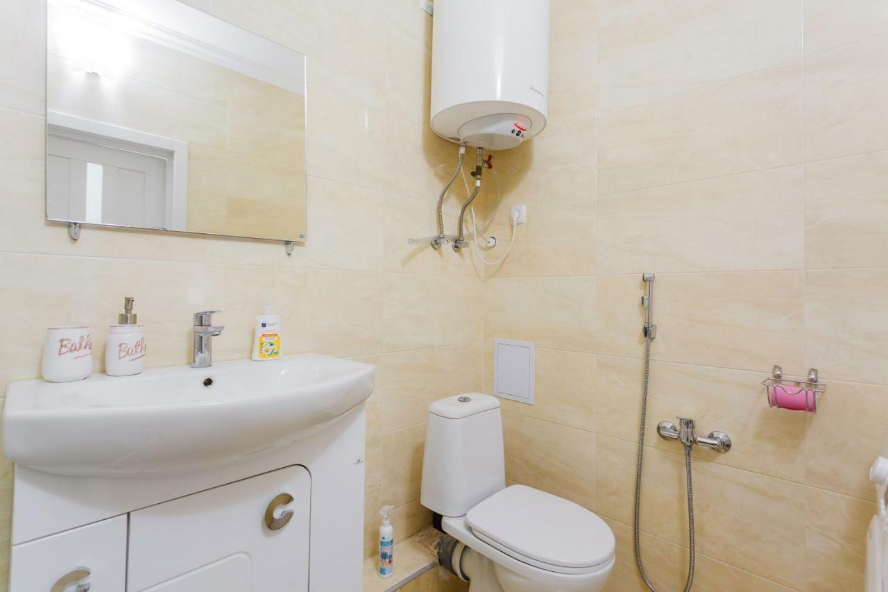 Business Class Apartment At Lomonosova Kiev Eksteriør billede