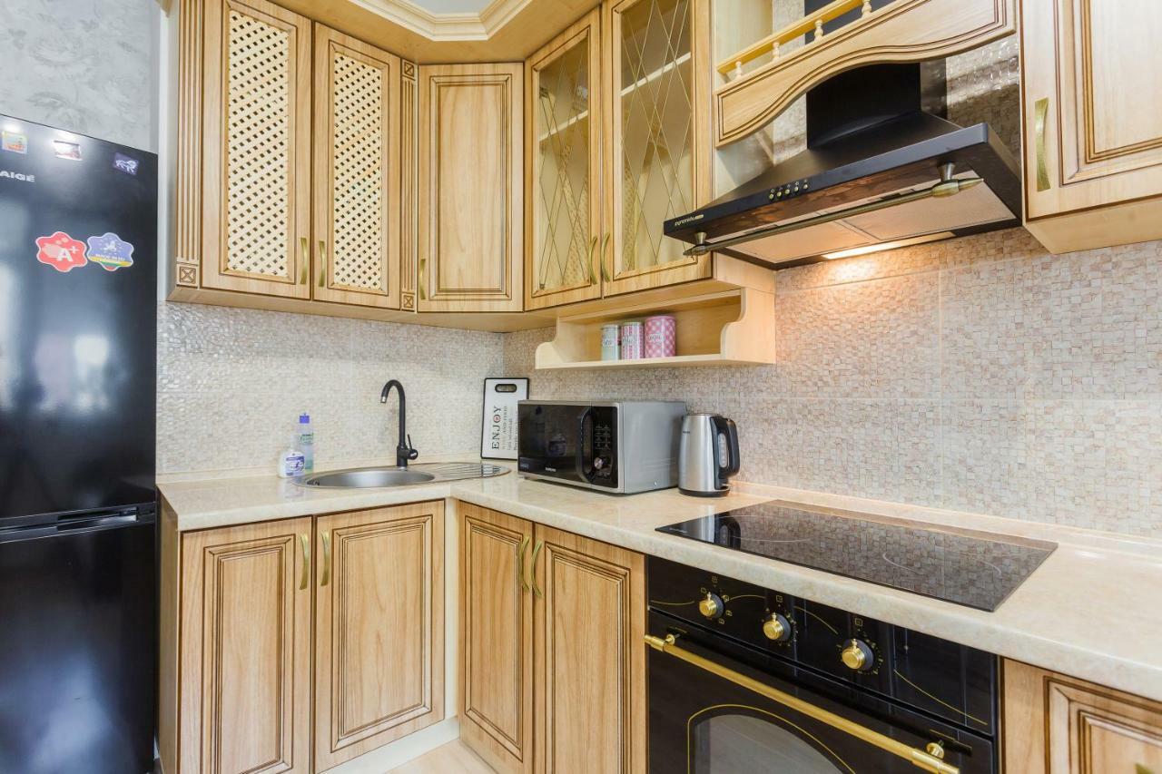 Business Class Apartment At Lomonosova Kiev Eksteriør billede