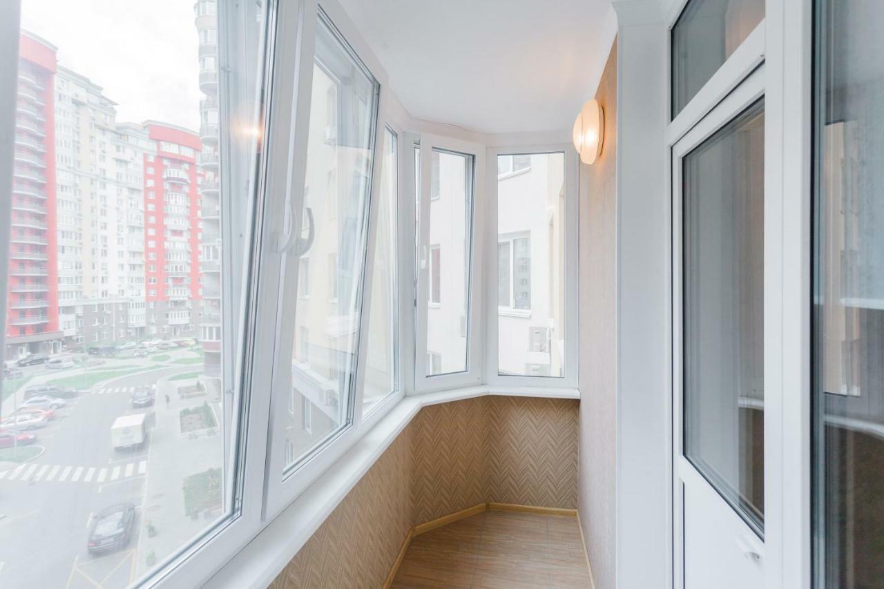 Business Class Apartment At Lomonosova Kiev Eksteriør billede