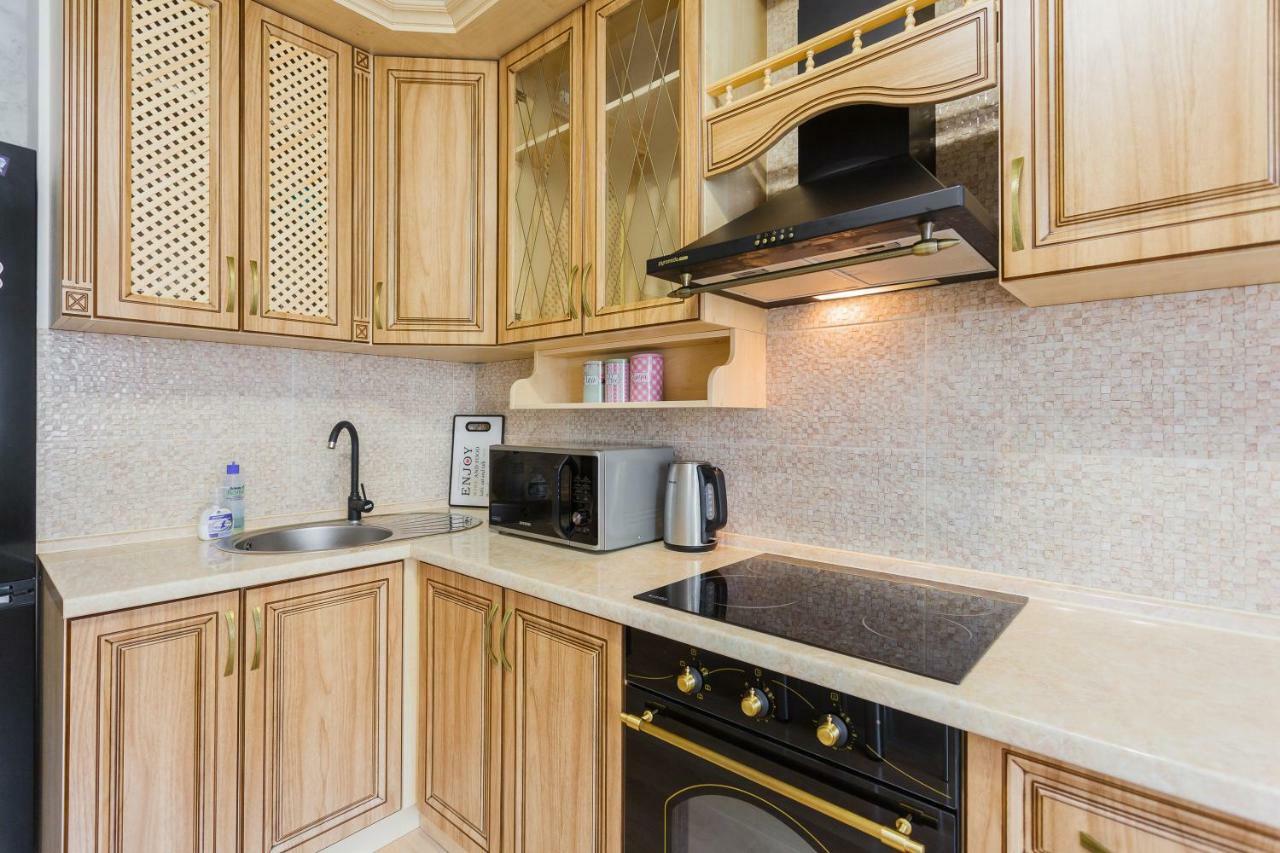 Business Class Apartment At Lomonosova Kiev Eksteriør billede