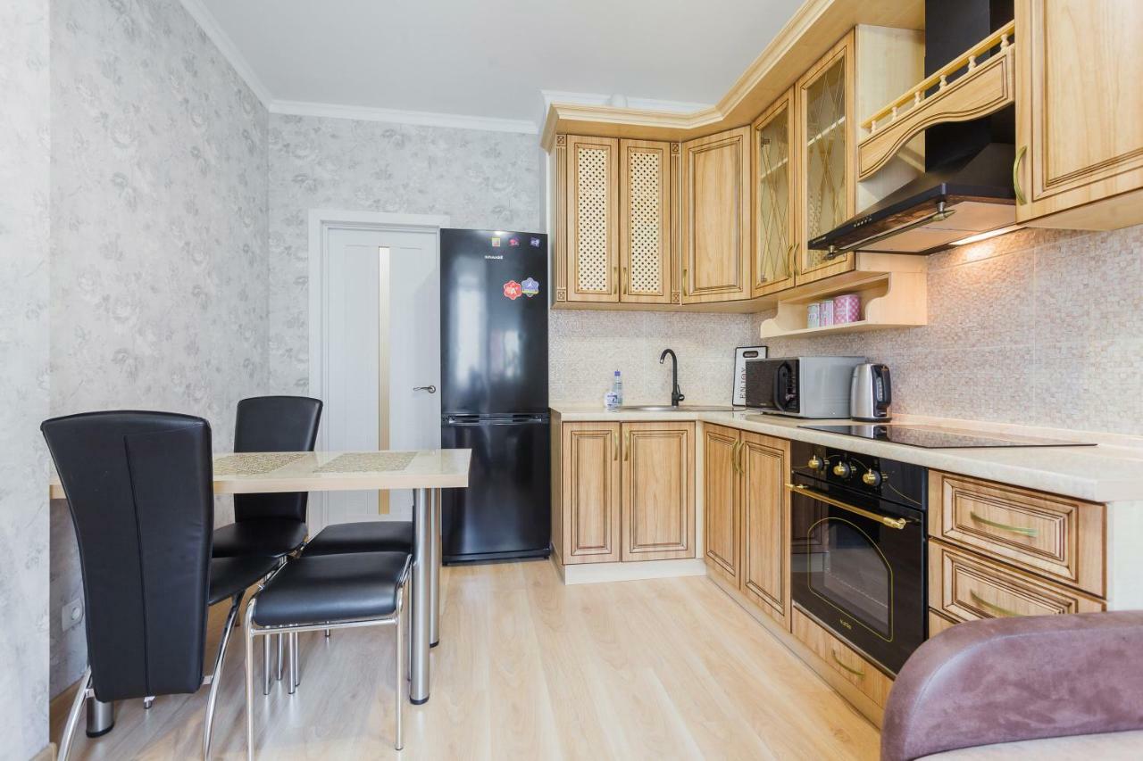 Business Class Apartment At Lomonosova Kiev Eksteriør billede